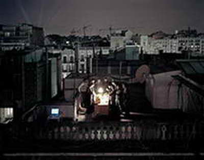 В сквере на Химмаше поставили статую человека с кубиком Рубика вместо головы